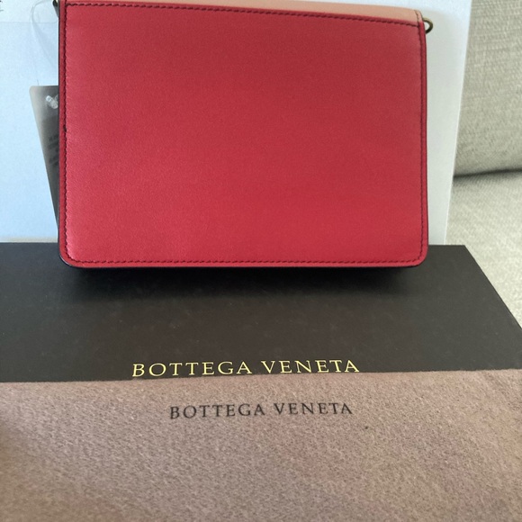 BOTTEGA VENETA
MULTICOLOR LEATHER CHAIN WALLET - Picture 5 of 7